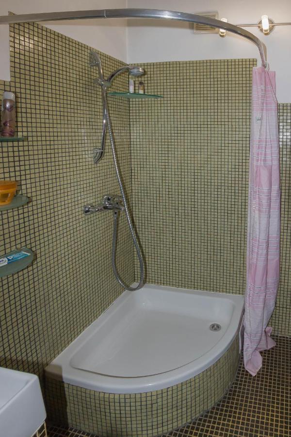 Mini Apartment Best Rest Plovdiv Exterior photo